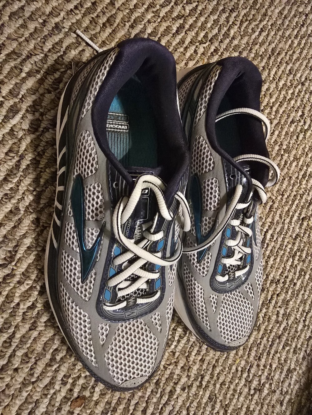 Brooks Women Gray and Blue Running Shoes
